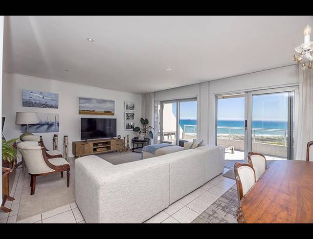 2 BEDROOM APARTMENT FOR SALE IN BLOUBERG BEACHFRONT